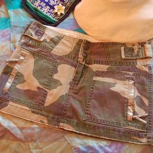 NWOT Abercrombie Camo Skirt